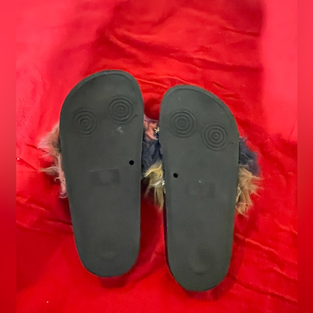 Steve Madden Slides - Picture 2 of 3